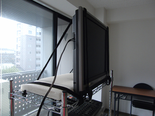 こちらのテレビモニターです〜〜